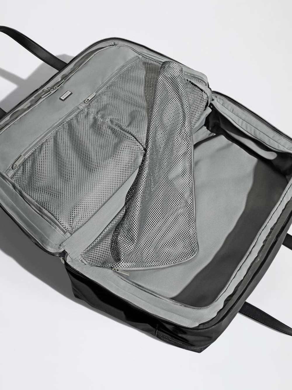 AWAY Weekender Bag - Picture 2 of 12